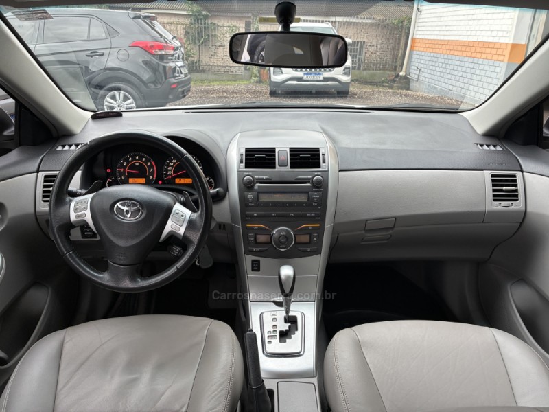 COROLLA 2.0 XEI 16V FLEX 4P AUTOMÁTICO - 2012 - VENâNCIO AIRES