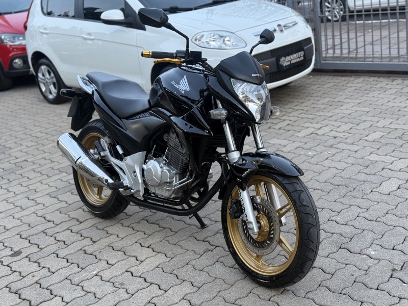 CB 300R  - 2015 - BENTO GONçALVES