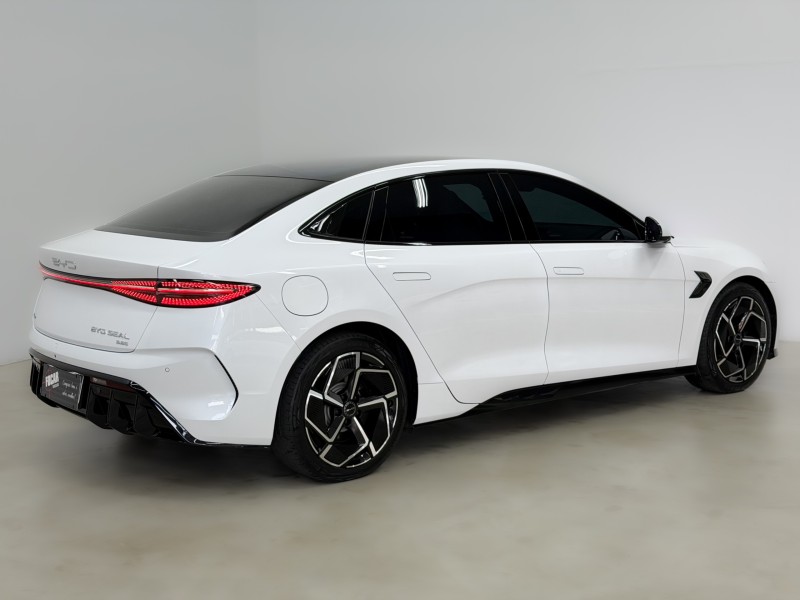 SEAL AWD ELÉTRICO 4P AUTOMÁTICO - 2024 - CAXIAS DO SUL