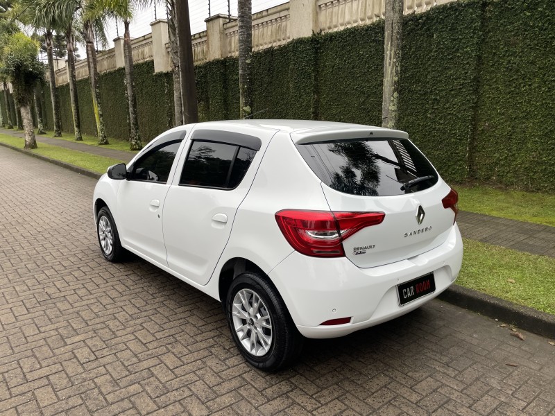 SANDERO 1.0 ZEN 12V FLEX 4P MANUAL - 2021 - CAXIAS DO SUL