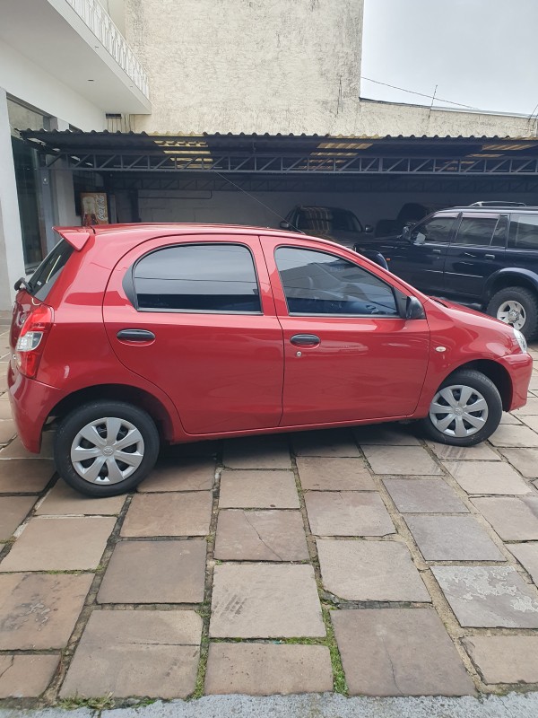 ETIOS 1.3 X 16V FLEX 4P MANUAL - 2013 - CAXIAS DO SUL