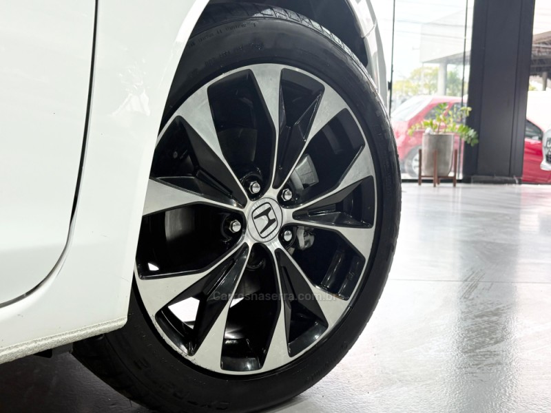 CIVIC 2.0 LXR 16V FLEX 4P AUTOMÁTICO - 2016 - NOVO HAMBURGO