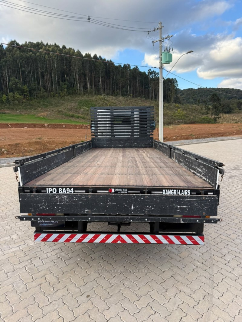 ACCELO 915 C - 2009 - SãO MARCOS