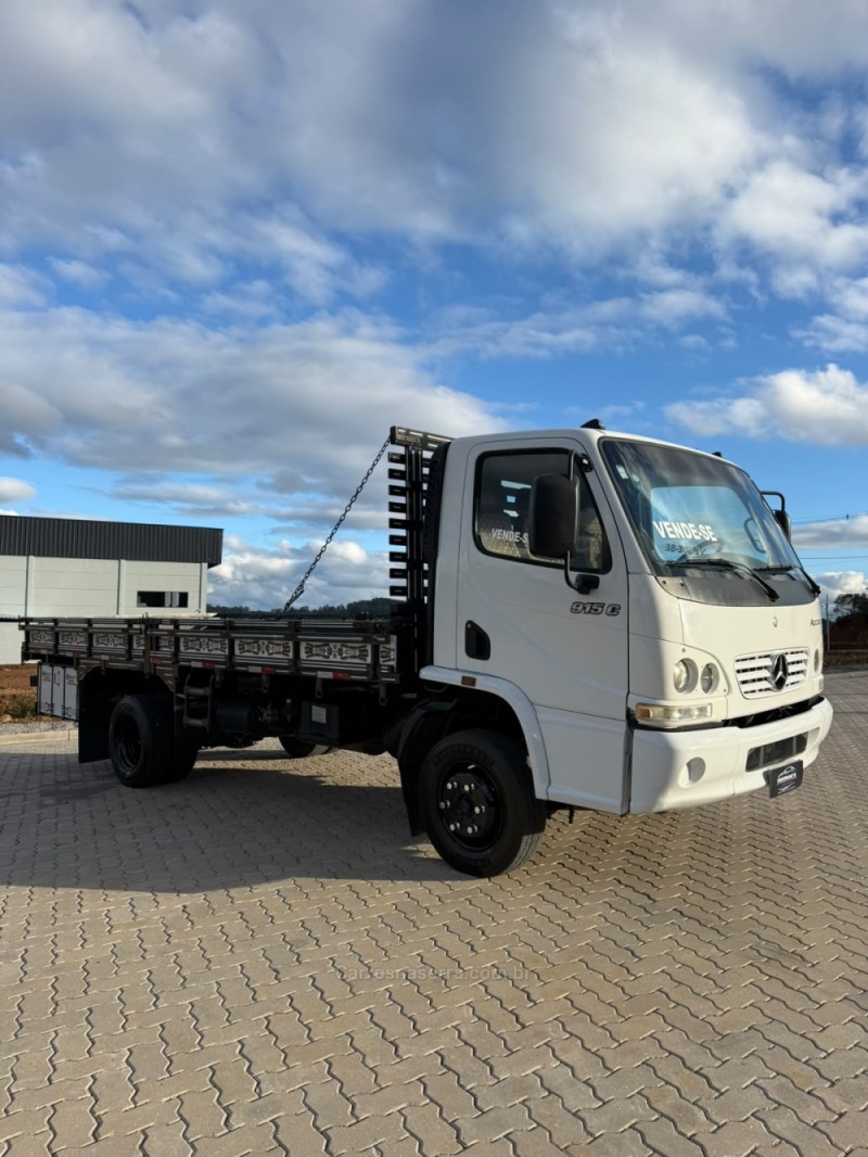 ACCELO 915 C - 2009 - SãO MARCOS
