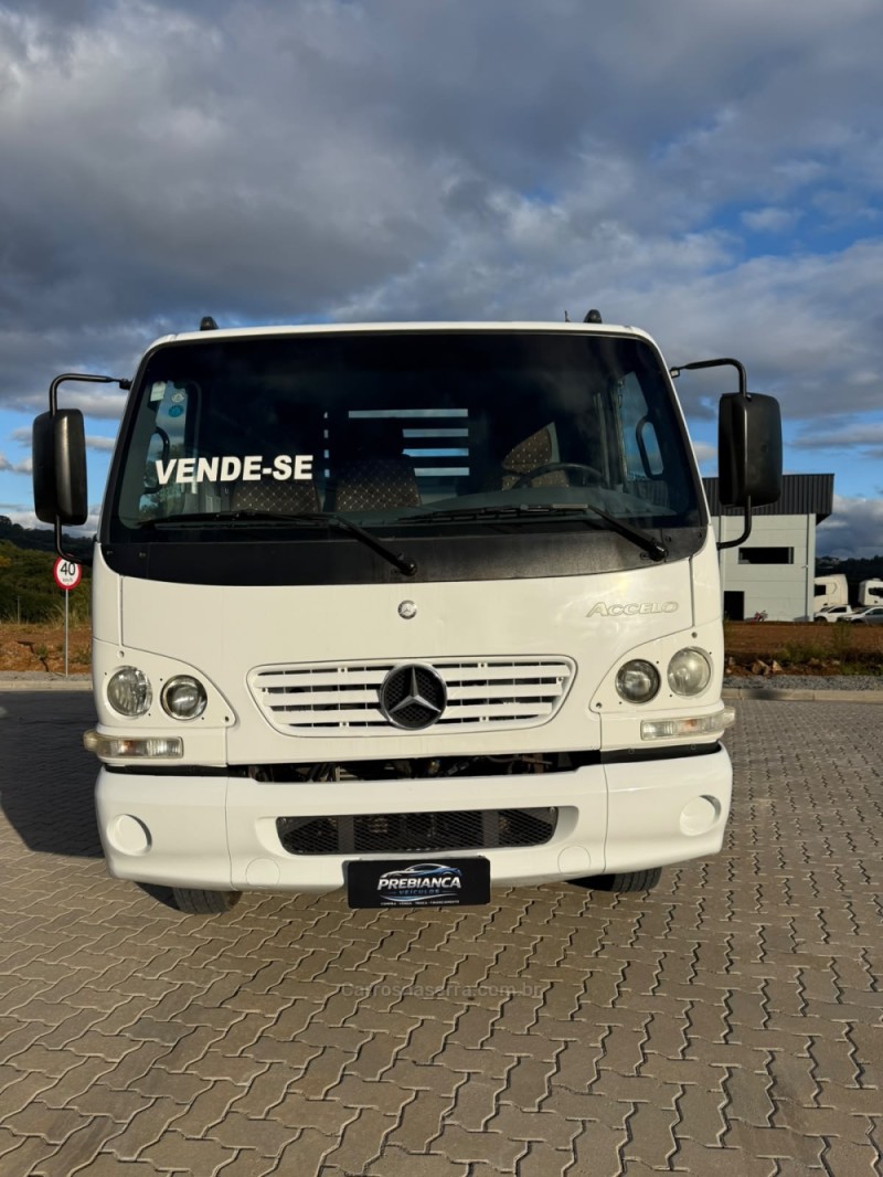 ACCELO 915 C - 2009 - SãO MARCOS