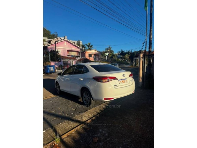YARIS 1.5 16V FLEX SEDAN XS MULTIDRIVE4 - 2024 - SãO PEDRO DA SERRA