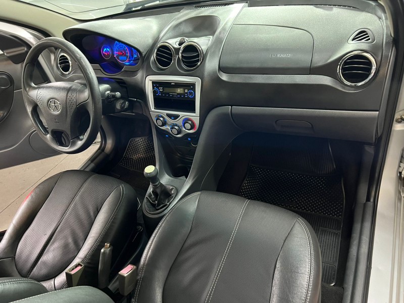 J3 1.4 16V GASOLINA 4P MANUAL - 2012 - CAXIAS DO SUL