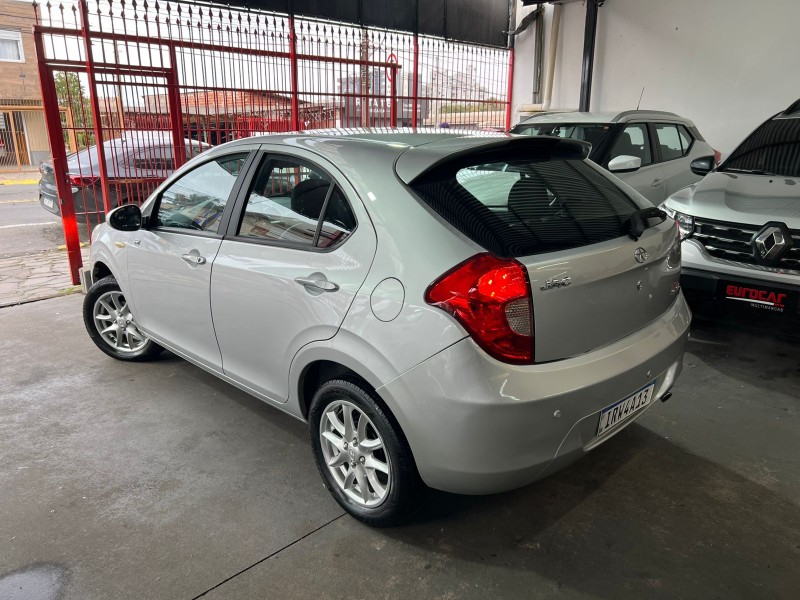 J3 1.4 16V GASOLINA 4P MANUAL - 2012 - CAXIAS DO SUL