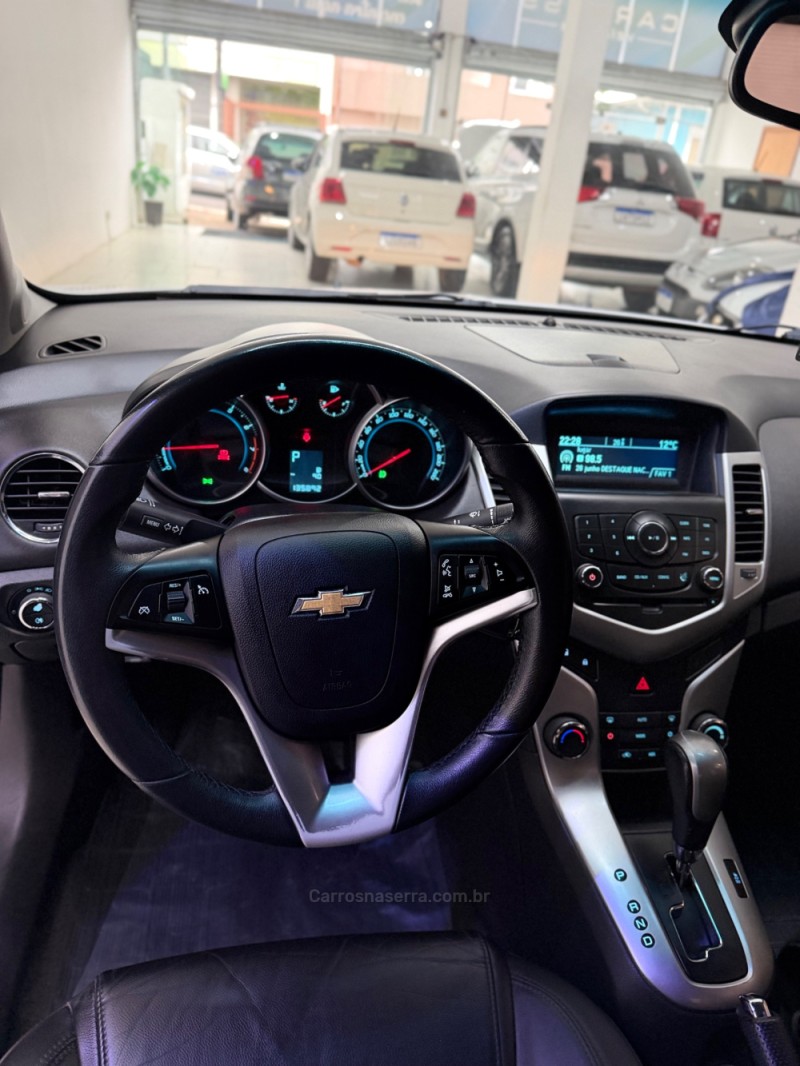 CRUZE 1.8 LT 16V FLEX 4P AUTOMÁTICO - 2014 - CAXIAS DO SUL