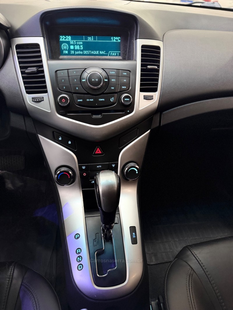 CRUZE 1.8 LT 16V FLEX 4P AUTOMÁTICO - 2014 - CAXIAS DO SUL