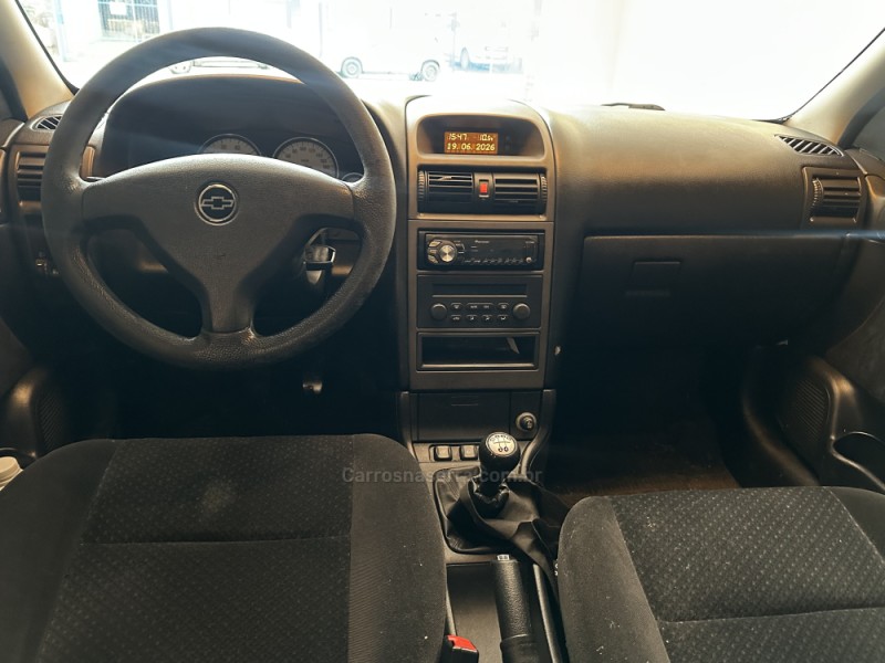 ASTRA 2.0 MPFI ADVANTAGE 8V FLEX 4P MANUAL - 2011 - CANELA