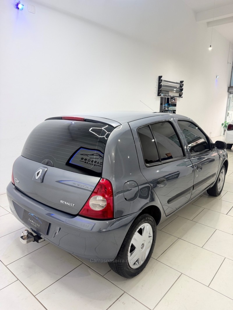 CLIO 1.0 AUTHENTIQUE 16V GASOLINA 4P MANUAL - 2010 - CAXIAS DO SUL