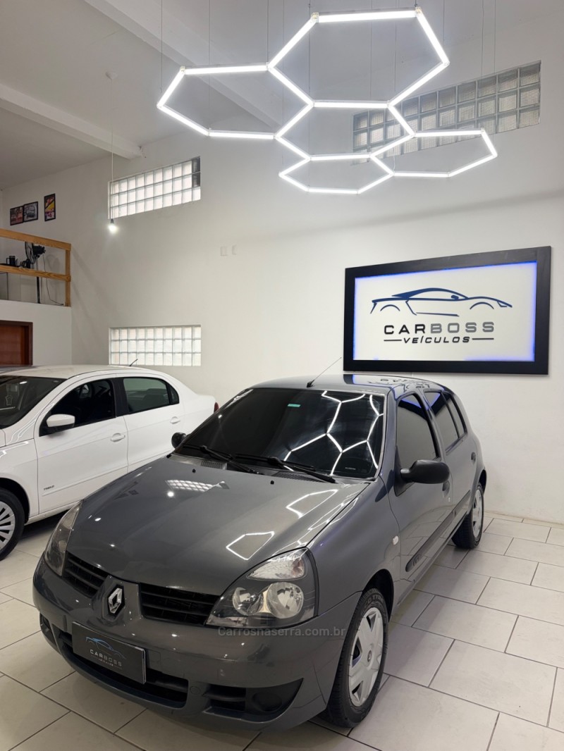 CLIO 1.0 AUTHENTIQUE 16V GASOLINA 4P MANUAL - 2010 - CAXIAS DO SUL