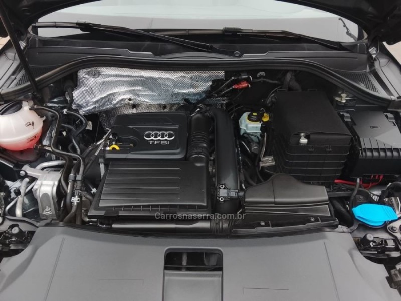 Q3 1.4 TFSI ATTRACTION GASOLINA 4P S TRONIC - 2017 - NOVO HAMBURGO