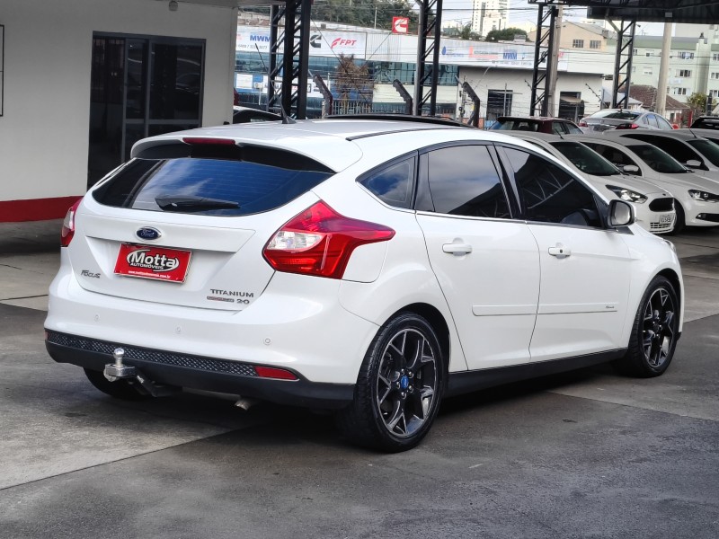FOCUS 2.0 TITANIUM PLUS HATCH 16V FLEX 4P AUTO - 2015 - CAXIAS DO SUL