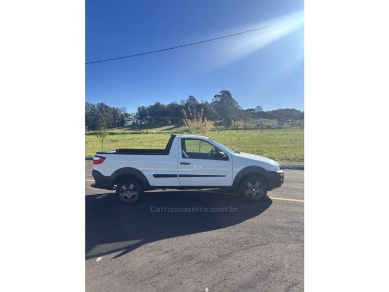 STRADA 1.4 MPI WORKING CE 8V FLEX 2P MANUAL