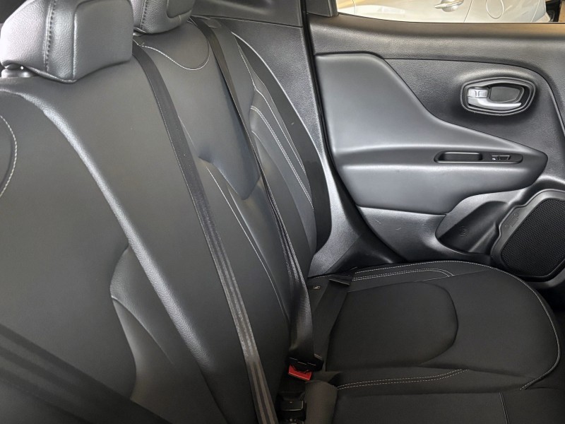 RENEGADE 1.3 LONGITUDE T270 16V TURBO FLEX 4P AUTOMÁTICO - 2023 - FARROUPILHA