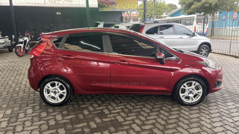 FIESTA 1.6 SE HATCH 16V FLEX 4P MANUAL - 2016 - CAXIAS DO SUL