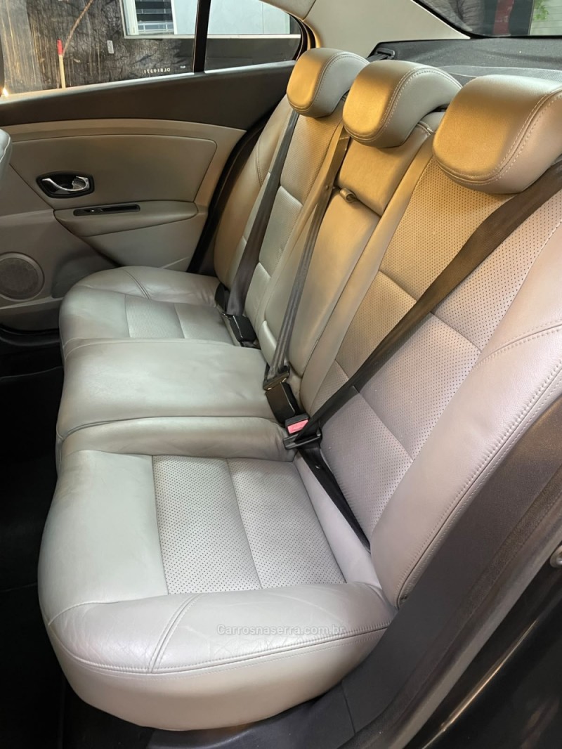FLUENCE 2.0 PRIVILÉGE 16V FLEX 4P AUTOMÁTICO - 2013 - NOVO HAMBURGO