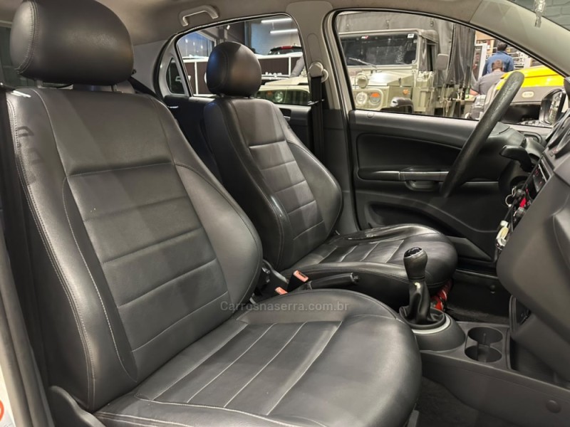 GOL 1.6 MI POWER 8V FLEX 4P MANUAL G.VI - 2013 - CAXIAS DO SUL