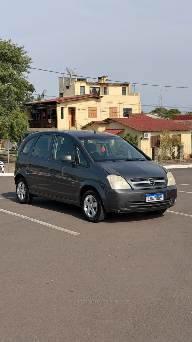 MERIVA 1.8 MPFI JOY 8V FLEX 4P MANUAL