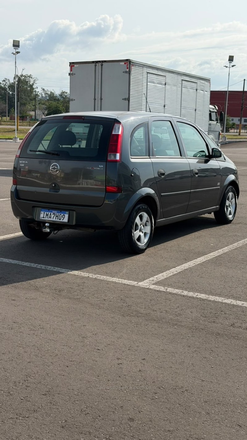 MERIVA 1.8 MPFI JOY 8V FLEX 4P MANUAL - 2005 - SANTA CRUZ DO SUL