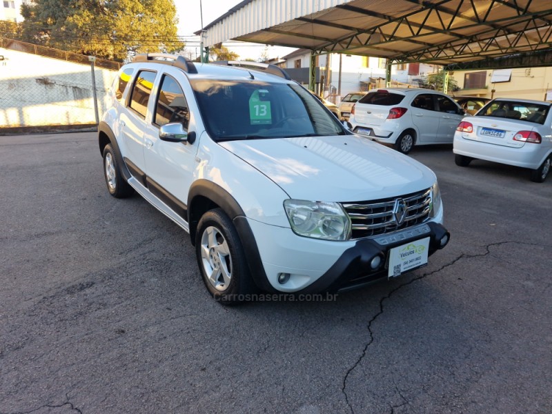 DUSTER 2.0 DYNAMIQUE 4X2 16V FLEX 4P AUTOMÁTICO - 2013 - BENTO GONçALVES