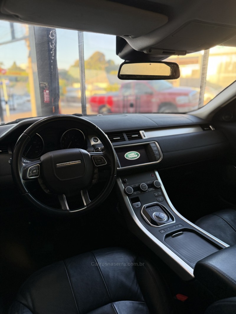 RANGE ROVER EVOQUE 2.0 SE 4WD 16V GASOLINA 4P AUTOMÁTICO - 2017 - SANTA CRUZ DO SUL