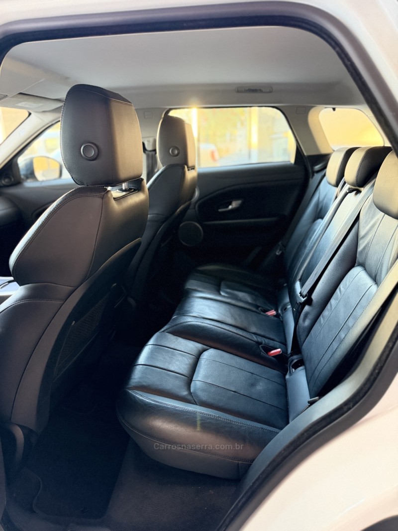 RANGE ROVER EVOQUE 2.0 SE 4WD 16V GASOLINA 4P AUTOMÁTICO - 2017 - SANTA CRUZ DO SUL