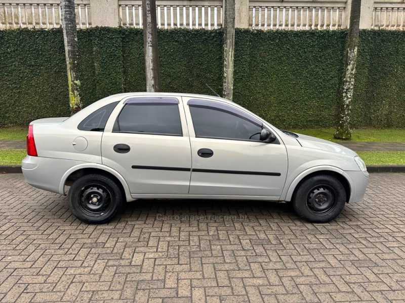 CORSA 1.0 MPFI SEDAN 8V GASOLINA 4P MANUAL - 2004 - CAXIAS DO SUL