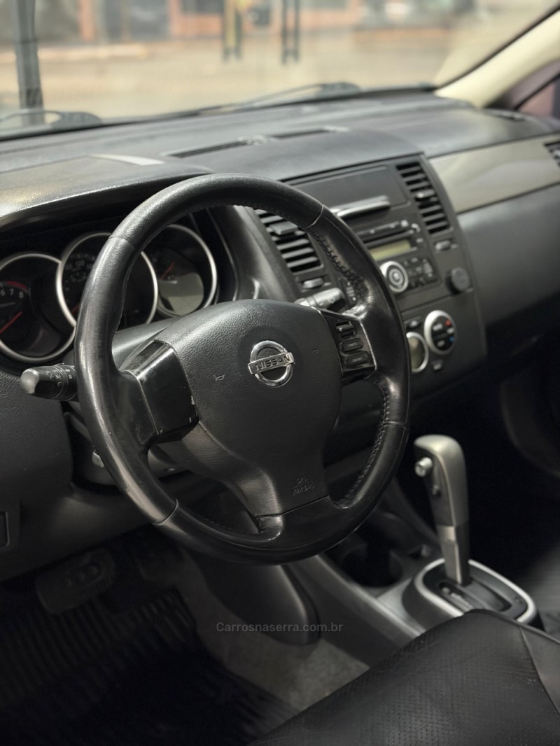 TIIDA 1.8 SL 16V FLEX 4P AUTOMÁTICO - 2012 - SANTA CRUZ DO SUL
