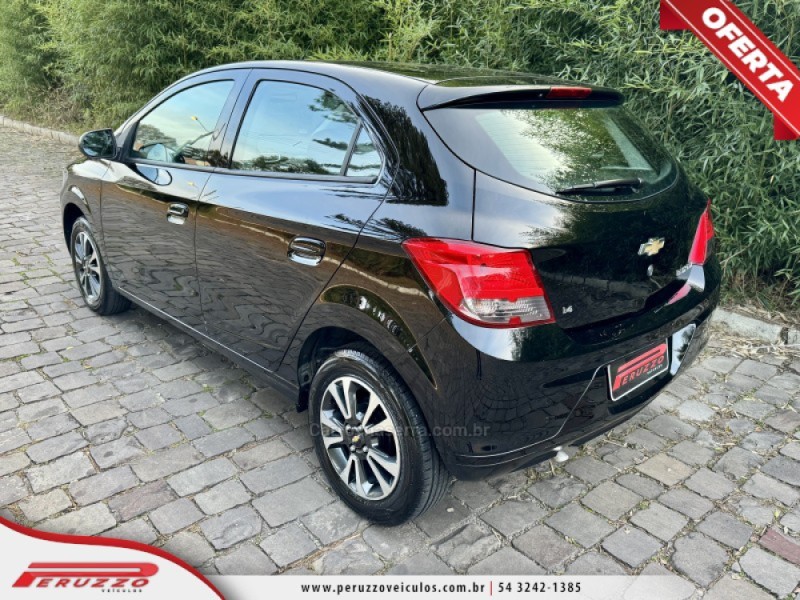 ONIX 1.4 MPFI LTZ 8V FLEX 4P MANUAL - 2016 - NOVA PRATA