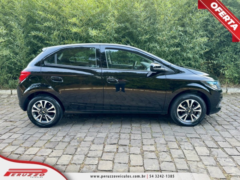 ONIX 1.4 MPFI LTZ 8V FLEX 4P MANUAL - 2016 - NOVA PRATA