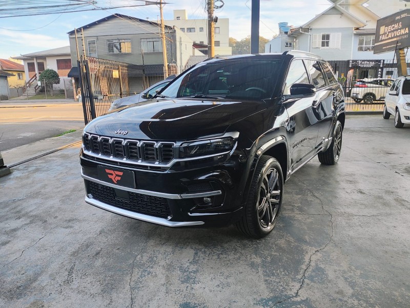 COMMANDER 2.0 OVERLAND HURRICANE 4X4 TURBO GASOLINA 4P AUTOMÁTICO - 2025 - CAXIAS DO SUL