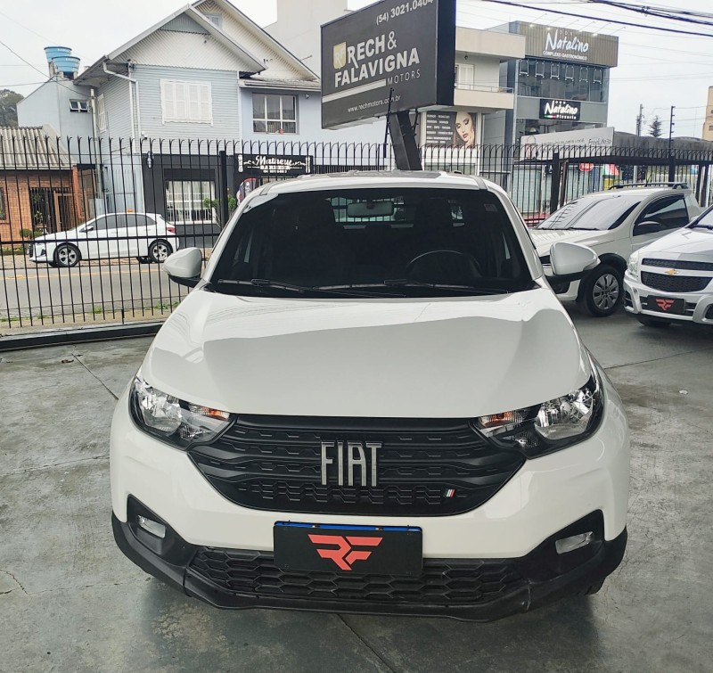 STRADA 1.3 FIRE FREEDOM 8V CD FLEX 4P MANUAL - 2022 - CAXIAS DO SUL