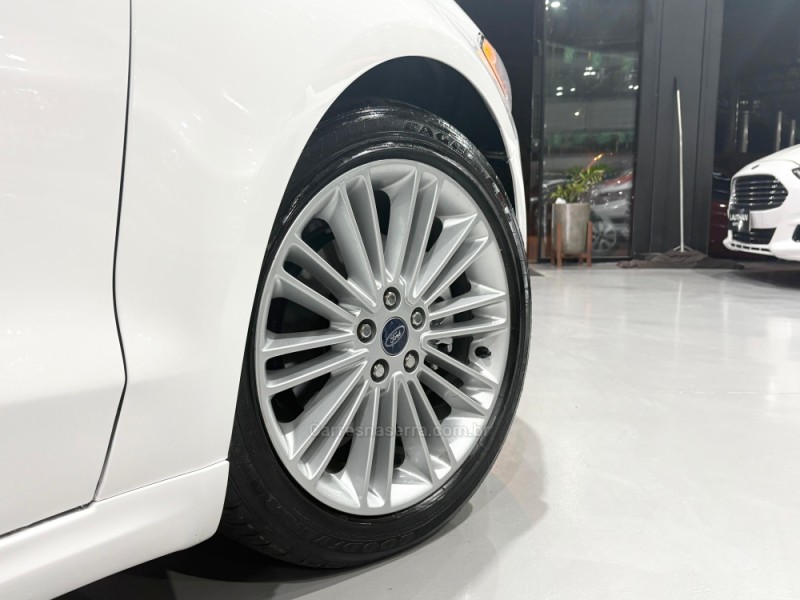 FUSION 2.0 TITANIUM GTDI ECOBOOST AWD AUTOMÁTICO - 2015 - NOVO HAMBURGO