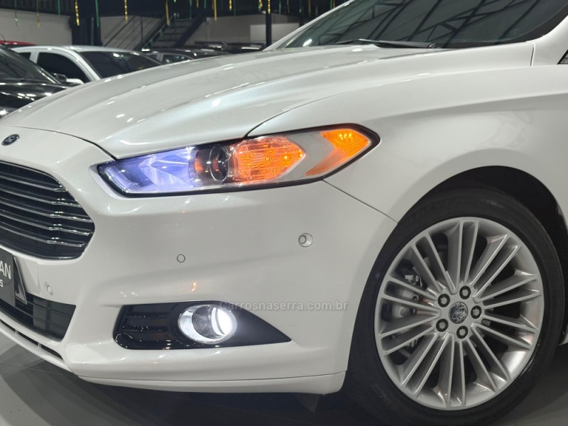 FUSION 2.0 TITANIUM GTDI ECOBOOST AWD AUTOMÁTICO - 2015 - NOVO HAMBURGO