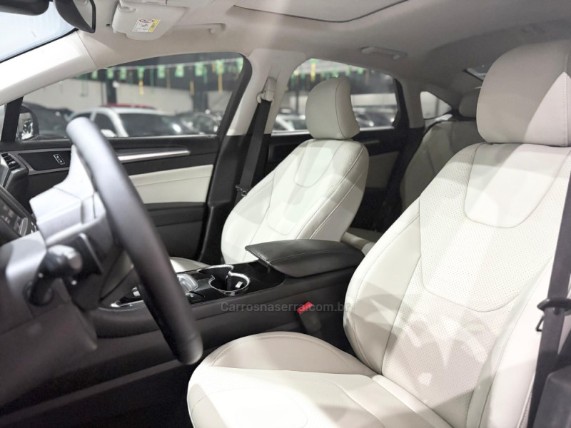 FUSION 2.0 TITANIUM GTDI ECOBOOST AWD AUTOMÁTICO - 2015 - NOVO HAMBURGO