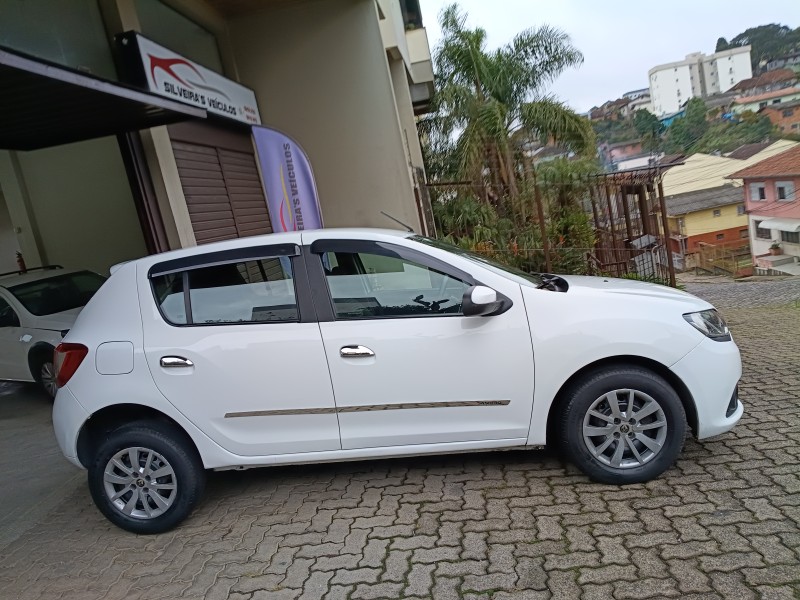 SANDERO 1.0 EXPRESSION 16V FLEX 4P MANUAL - 2017 - CAXIAS DO SUL