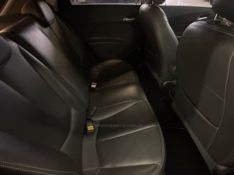 HB20X 1.6 16V PREMIUM FLEX 4P AUTOMÁTICO - 2017 - SAPIRANGA
