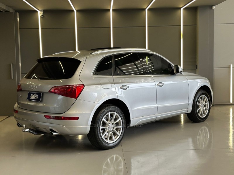 Q5 2.0 TSFI QUATTRO S TRONIC 16V GASOLINA 4P AUTOMÁTICO - 2017 - SAPIRANGA