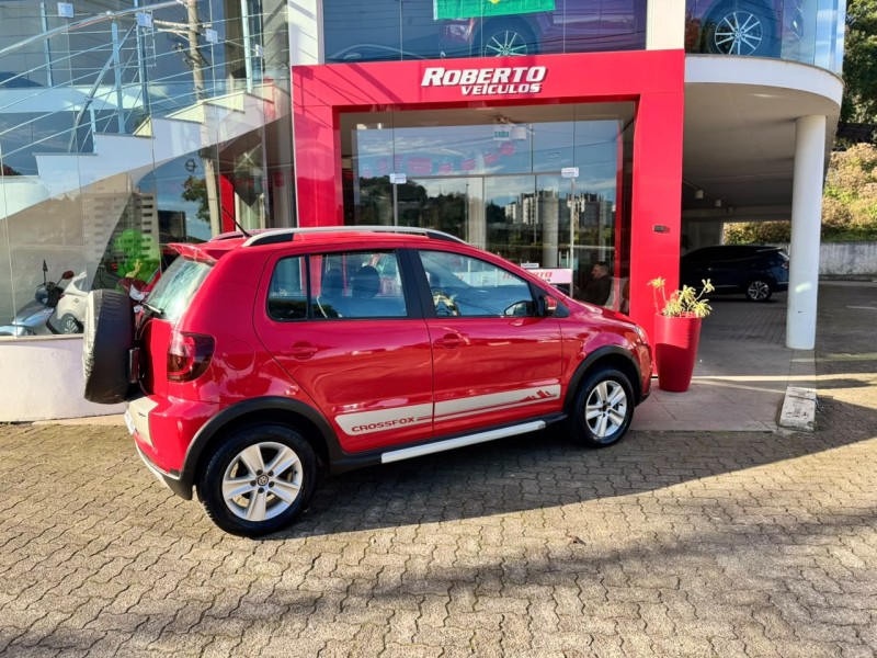 CROSSFOX 1.6 MI FLEX 8V 4P MANUAL - 2011 - BENTO GONçALVES