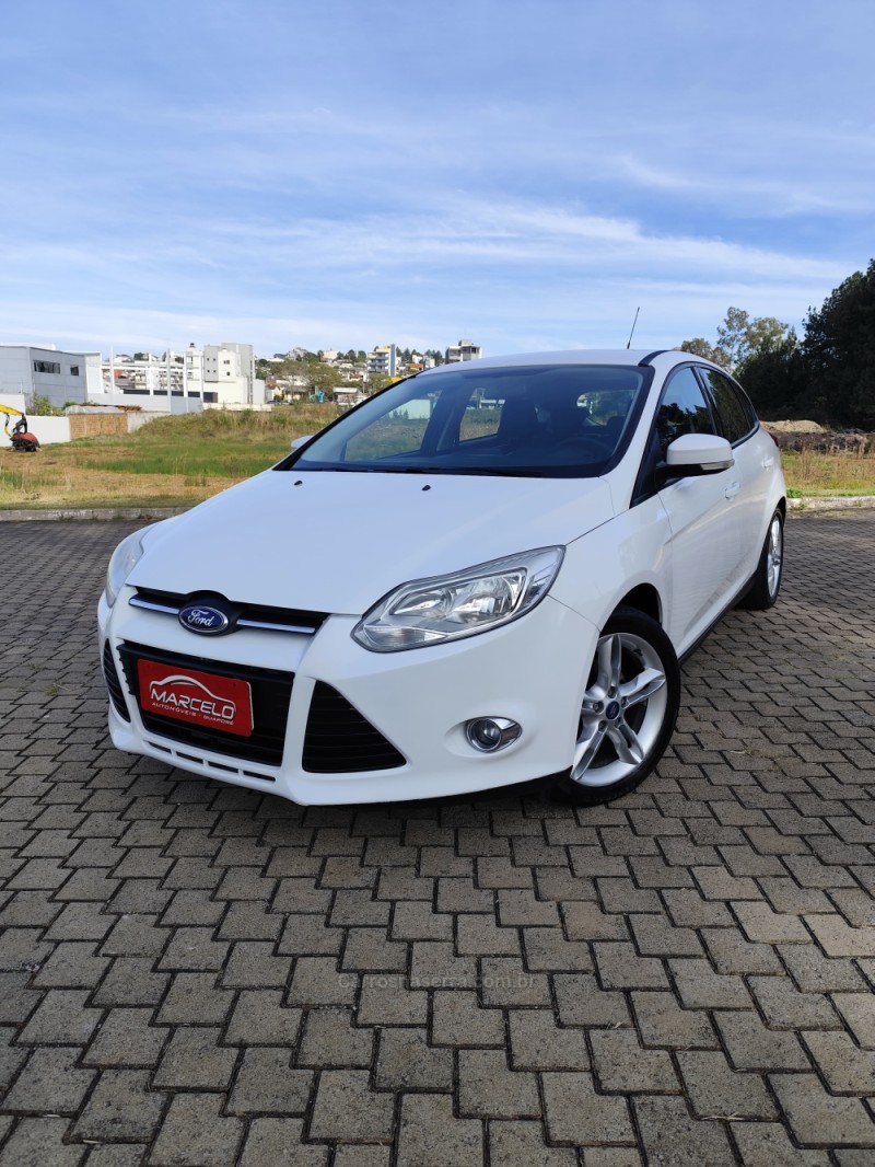 focus 2.0 16v flex 4p automatico 2015 guapore