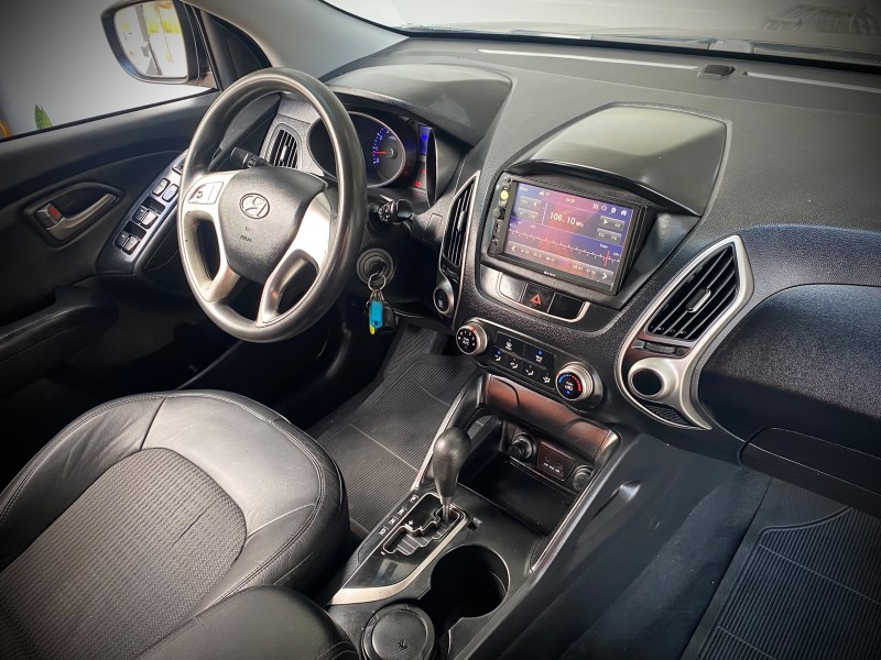 IX35 2.0 MPFI GLS 4X2 16V GASOLINA 4P AUTOMÁTICO - 2011 - LAJEADO