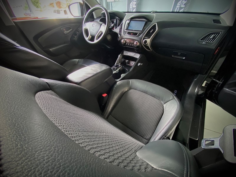 IX35 2.0 MPFI GLS 4X2 16V GASOLINA 4P AUTOMÁTICO - 2011 - LAJEADO