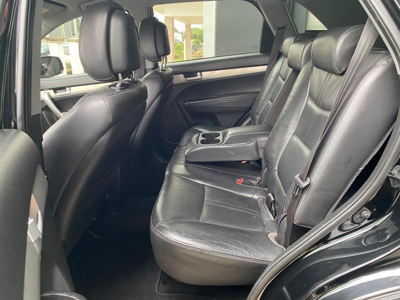 SORENTO 2.4 EX 4X2 16V GASOLINA 4P AUTOMÁTICO - 2011 - LAJEADO