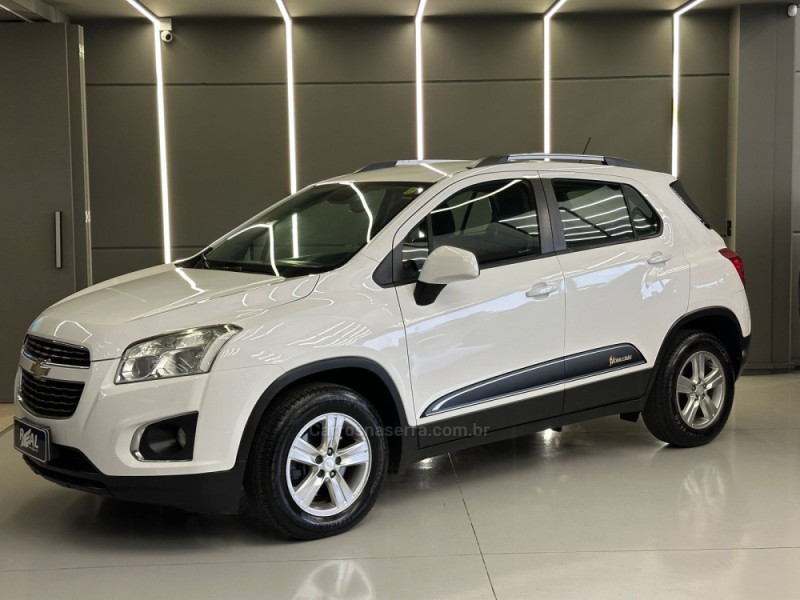 tracker 1.8 mpfi freeride 4x2 16v flex 4p manual 2014 sapiranga