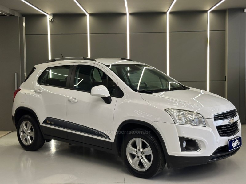 TRACKER 1.8 MPFI FREERIDE 4X2 16V FLEX 4P MANUAL - 2014 - SAPIRANGA