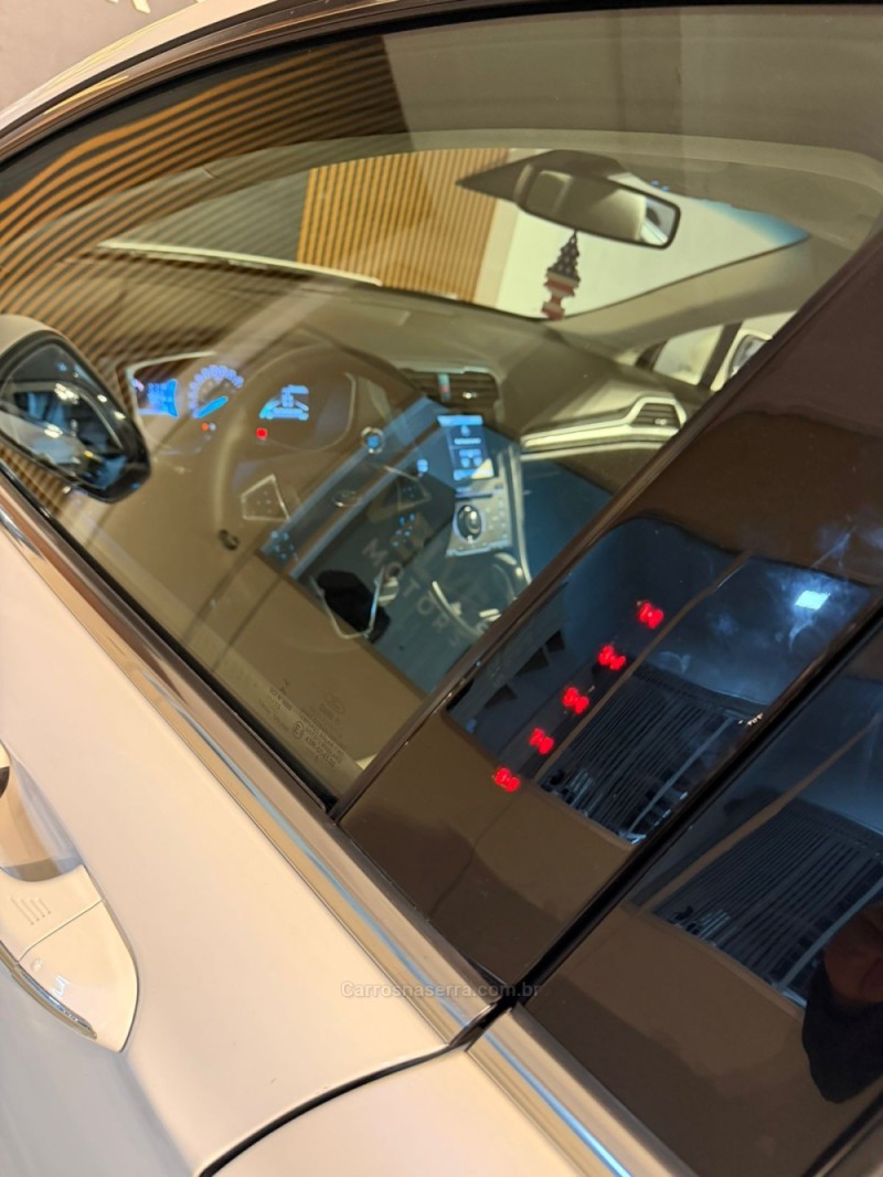 FUSION 2.0 TITANIUM GTDI ECOBOOST AWD AUTOMÁTICO - 2015 - CAXIAS DO SUL