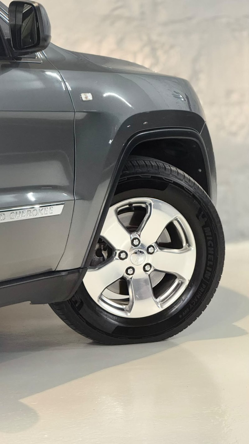 GRAND CHEROKEE 3.6 LIMITED 4X4 V6 24V GASOLINA 4P AUTOMATICO - 2012 - CAXIAS DO SUL
